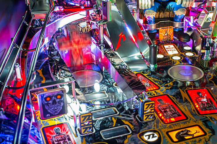 METALLICA REMASTERED PREMIUM Edition Flipper - STERN Pinball