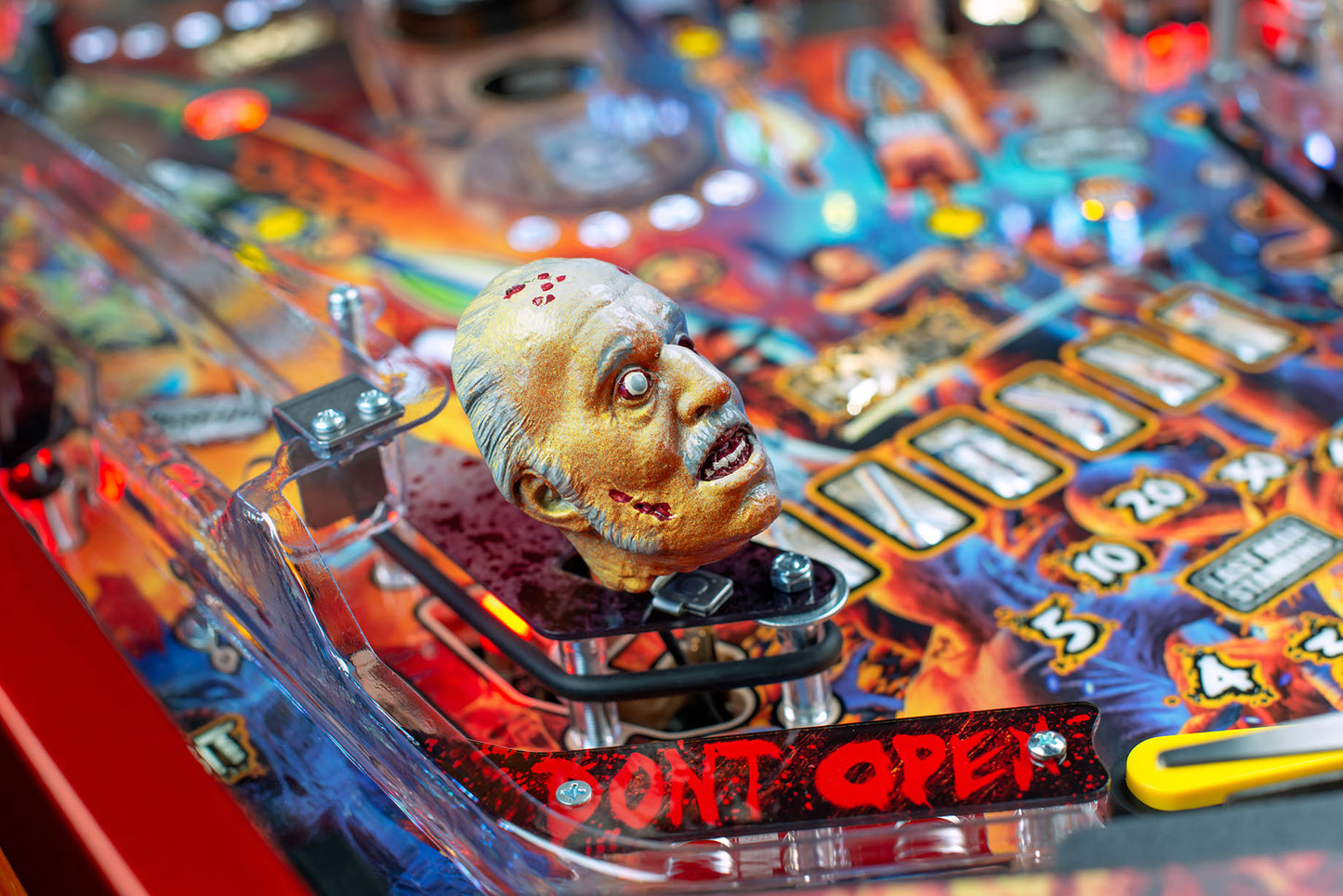 THE WALKING DEAD Remastered Limited Edition LE Flipper - STERN Pinball