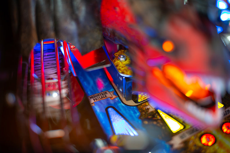 DUNGEONS & DRAGONS The Tyrant`s Eye Premium Edition Flipper - STERN Pinball