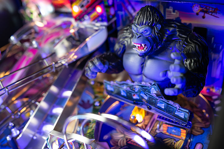 KING KONG Myth of Terror Island PRO Edition Flipper - STERN Pinball