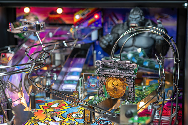 KING KONG Myth of Terror Island PRO Edition Flipper - STERN Pinball