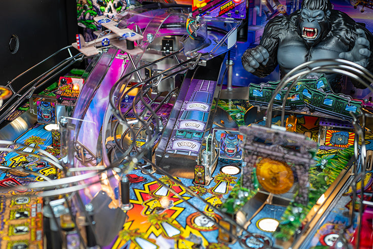 KING KONG Myth of Terror Island PRO Edition Flipper - STERN Pinball