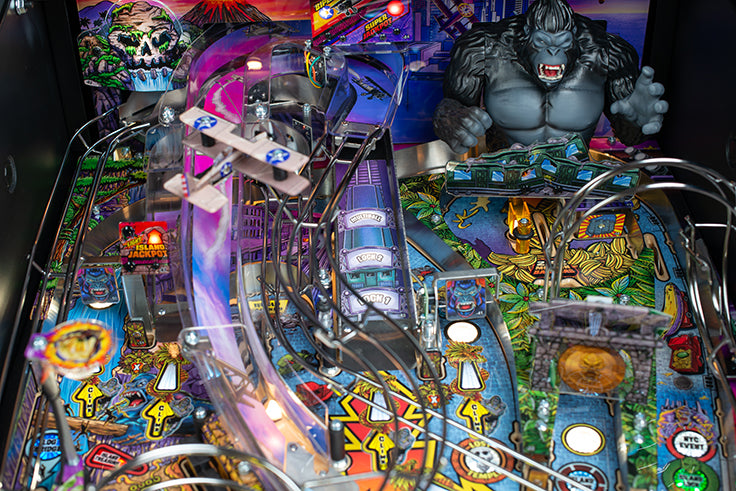 KING KONG Myth of Terror Island PRO Edition Flipper - STERN Pinball