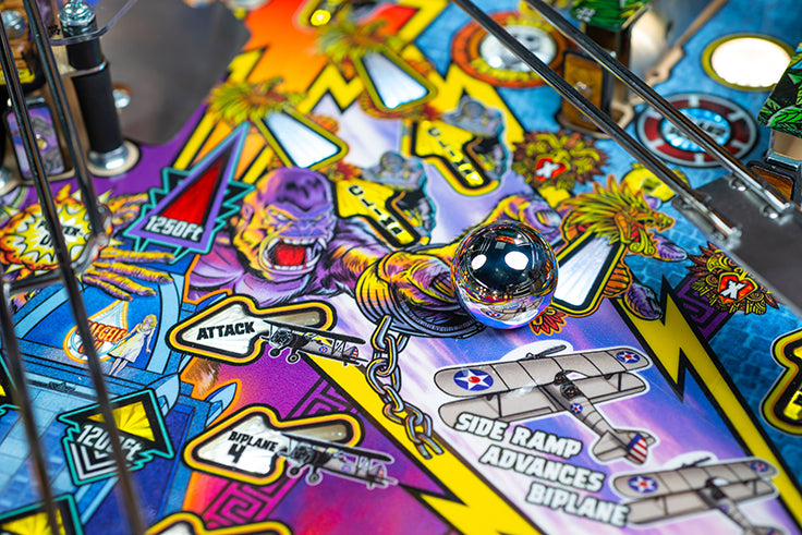 KING KONG Myth of Terror Island PRO Edition Flipper - STERN Pinball