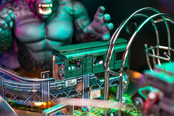 KING KONG Myth of Terror Island PREMIUM Edition Flipper - STERN Pinball