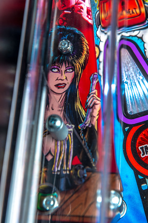 ELVIRA`S House of Horror PREMIUM Edition Flipper - STERN Pinball