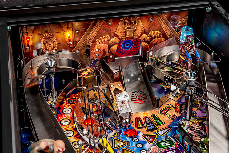 IRON MAIDEN PREMIUM Edition Flipper - STERN Pinball