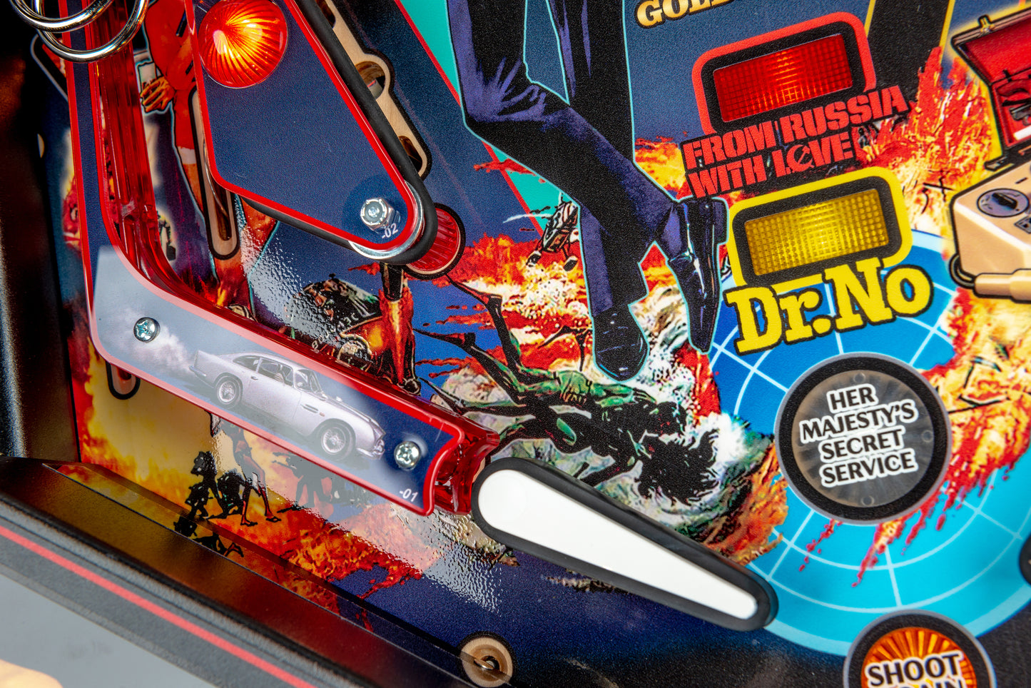 JAMES BOND 007 PREMIUM Edition Flipper - STERN Pinball