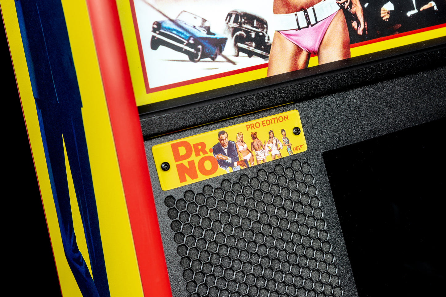 JAMES BOND 007 PRO Edition Flipper - STERN Pinball