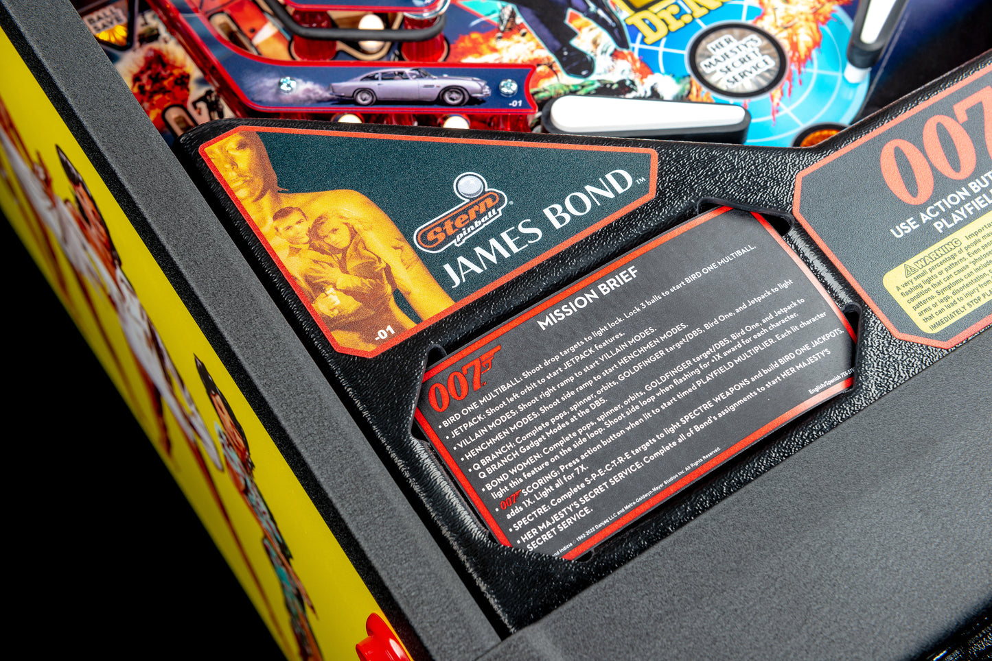 JAMES BOND 007 PRO Edition Flipper - STERN Pinball