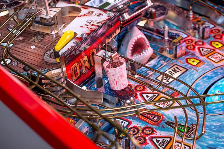 JAWS 50th ANNIVERSARY PREMIUM Edition Flipper - STERN Pinball