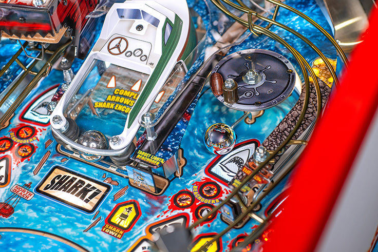 JAWS 50th ANNIVERSARY PREMIUM Edition Flipper - STERN Pinball