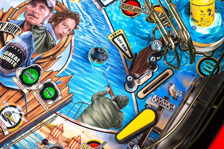 JAWS 50th ANNIVERSARY PREMIUM Edition Flipper - STERN Pinball