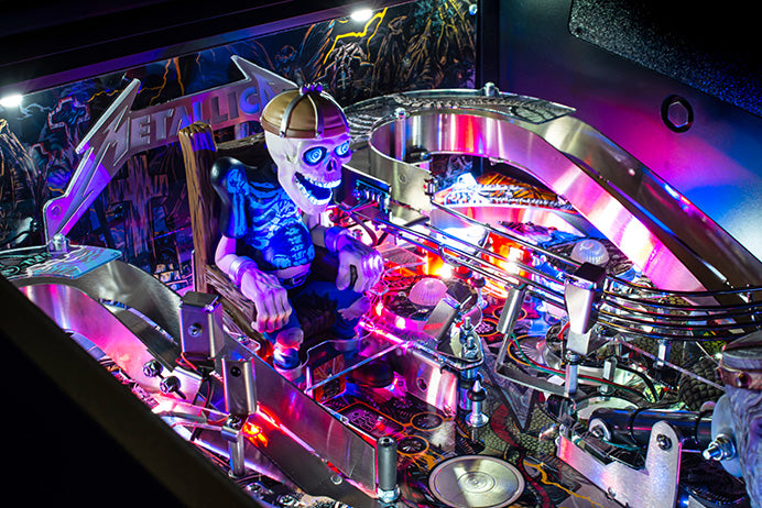 METALLICA REMASTERED PREMIUM Edition Flipper - STERN Pinball