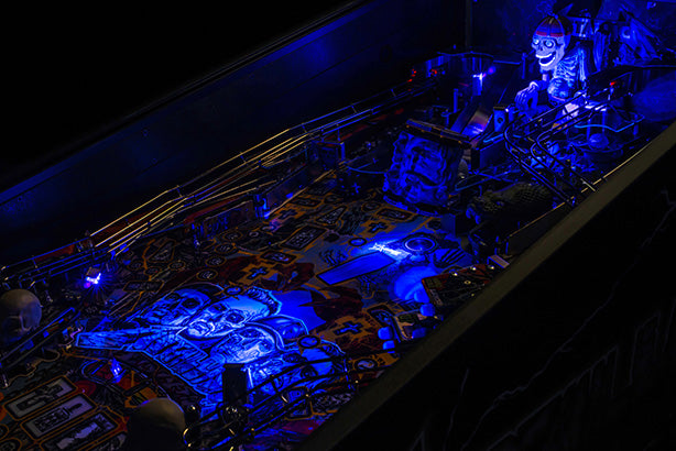 METALLICA REMASTERED PREMIUM Edition Flipper - STERN Pinball