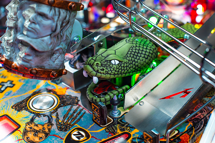 METALLICA REMASTERED PREMIUM Edition Flipper - STERN Pinball