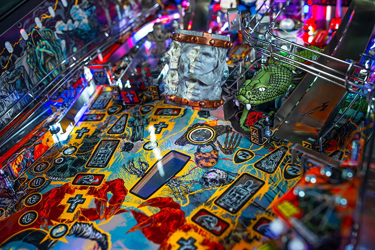 METALLICA REMASTERED - SOLD OUT! - LIMITED Edition LE Flipper - STERN Pinball