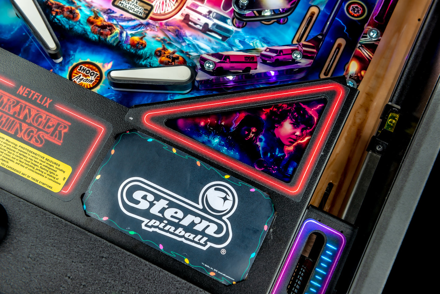 STRANGER THINGS PREMIUM Edition Flipper - STERN Pinball