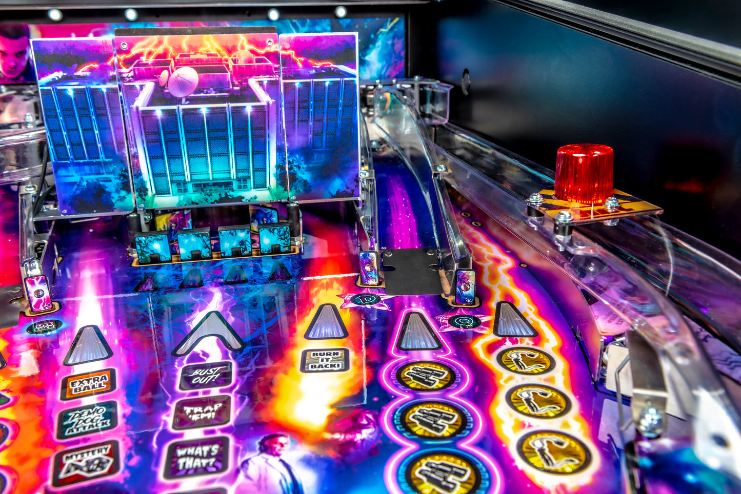 STRANGER THINGS PRO Edition Flipper - STERN Pinball