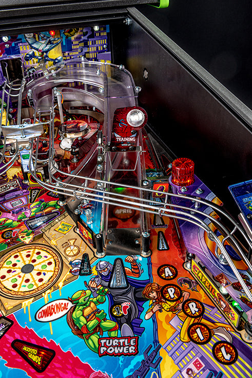 THE MUTANT NINJA TURTLES PRO Edition Flipper - STERN Pinball