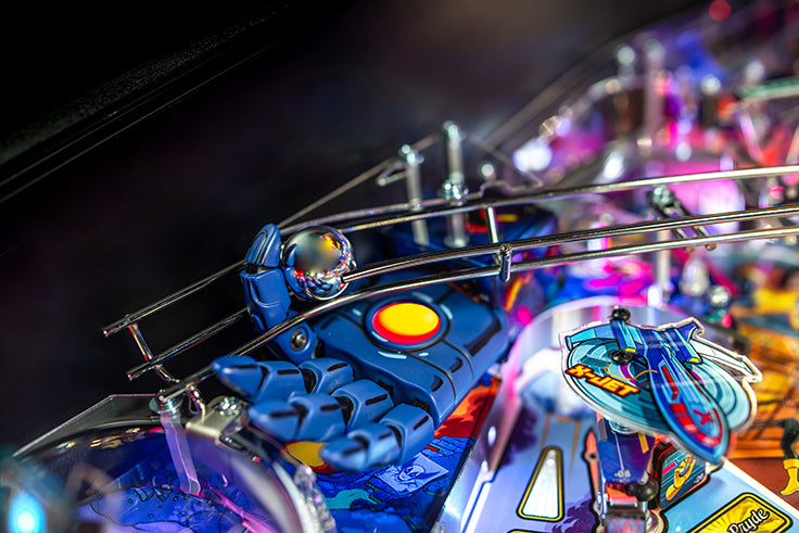 THE UNCANNY X-MEN Premium Edition Flipper - STERN Pinball